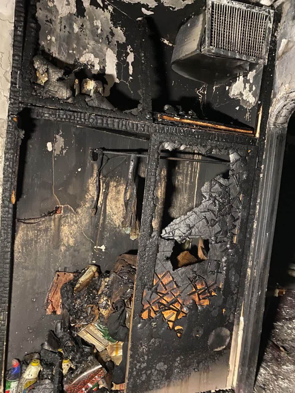 جزییات آتش سوزی منزل مسکونی در خیابان فرامرز عباسی مشهد (یکشنبه ۶ آبان ۱۴۰۳) جزییات آتش سوزی منزل مسکونی در خیابان فرامرز عباسی مشهد (یکشنبه ۶ آبان ۱۴۰۳)