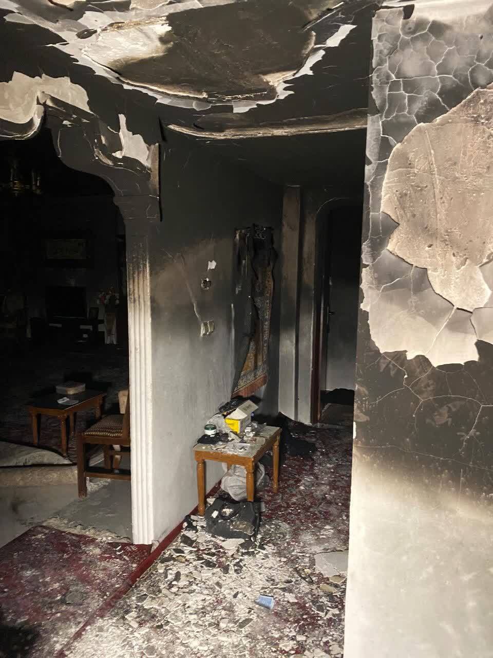 جزییات آتش سوزی منزل مسکونی در خیابان فرامرز عباسی مشهد (یکشنبه ۶ آبان ۱۴۰۳) جزییات آتش سوزی منزل مسکونی در خیابان فرامرز عباسی مشهد (یکشنبه ۶ آبان ۱۴۰۳)