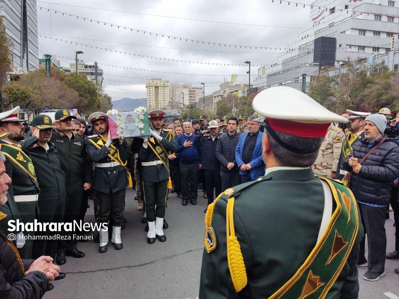 مراسم تشییع پیکر شهید خموشی از شهدای حادثه تروریستی تفتان در مشهدمقدس مراسم تشییع پیکر شهید خموشی از شهدای حادثه تروریستی تفتان در مشهدمقدس