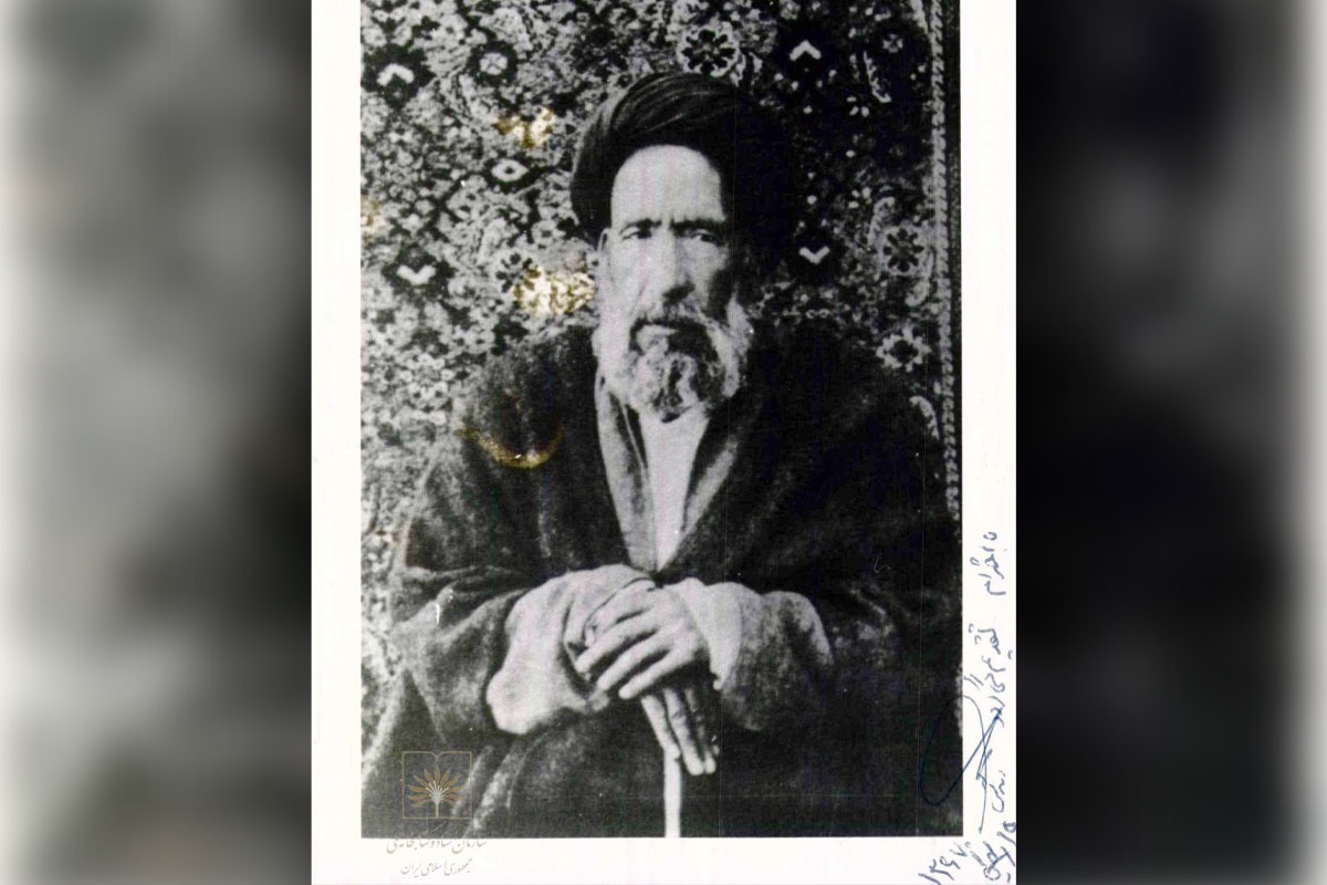 شهید سید‌حسن مدرس دهم آذر ۱۳۱۶‌ خورشیدی به شهادت رسید تا این روز در تقویم‌ها با عنوان «روز مجلس» ثبت شود؛ مردی که تلاش داشت مجلس را به جایگاه واقعی خود برساند.