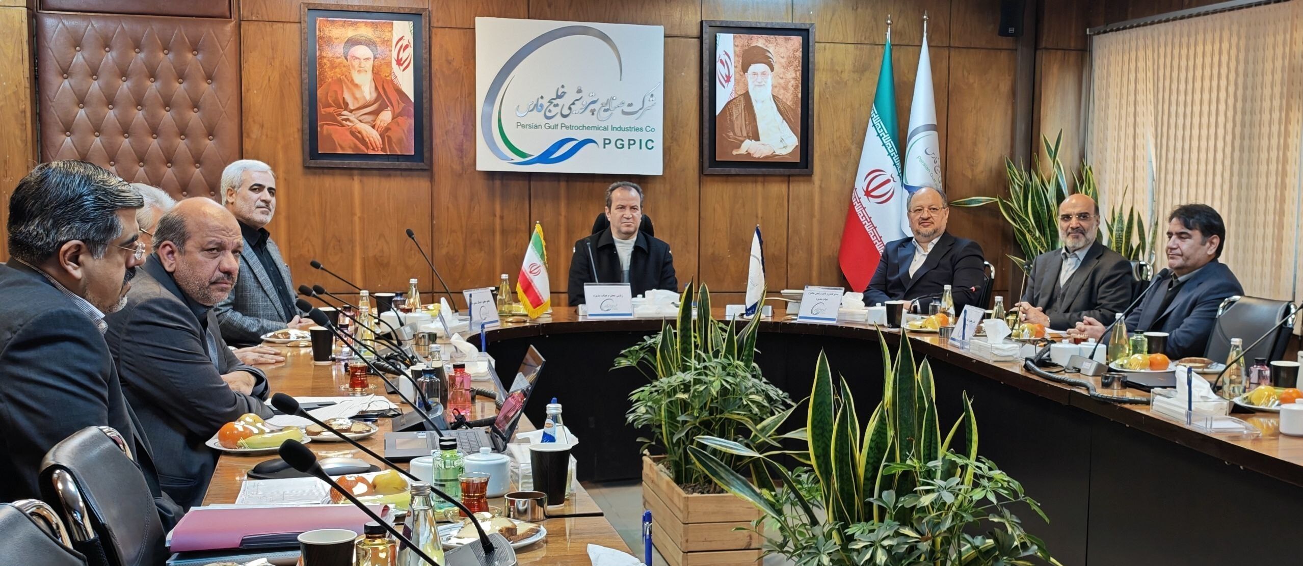 شریعتمداری مدیرعامل هلدینگ خلیج فارس شد + عکس شریعتمداری مدیرعامل هلدینگ خلیج فارس شد + عکس