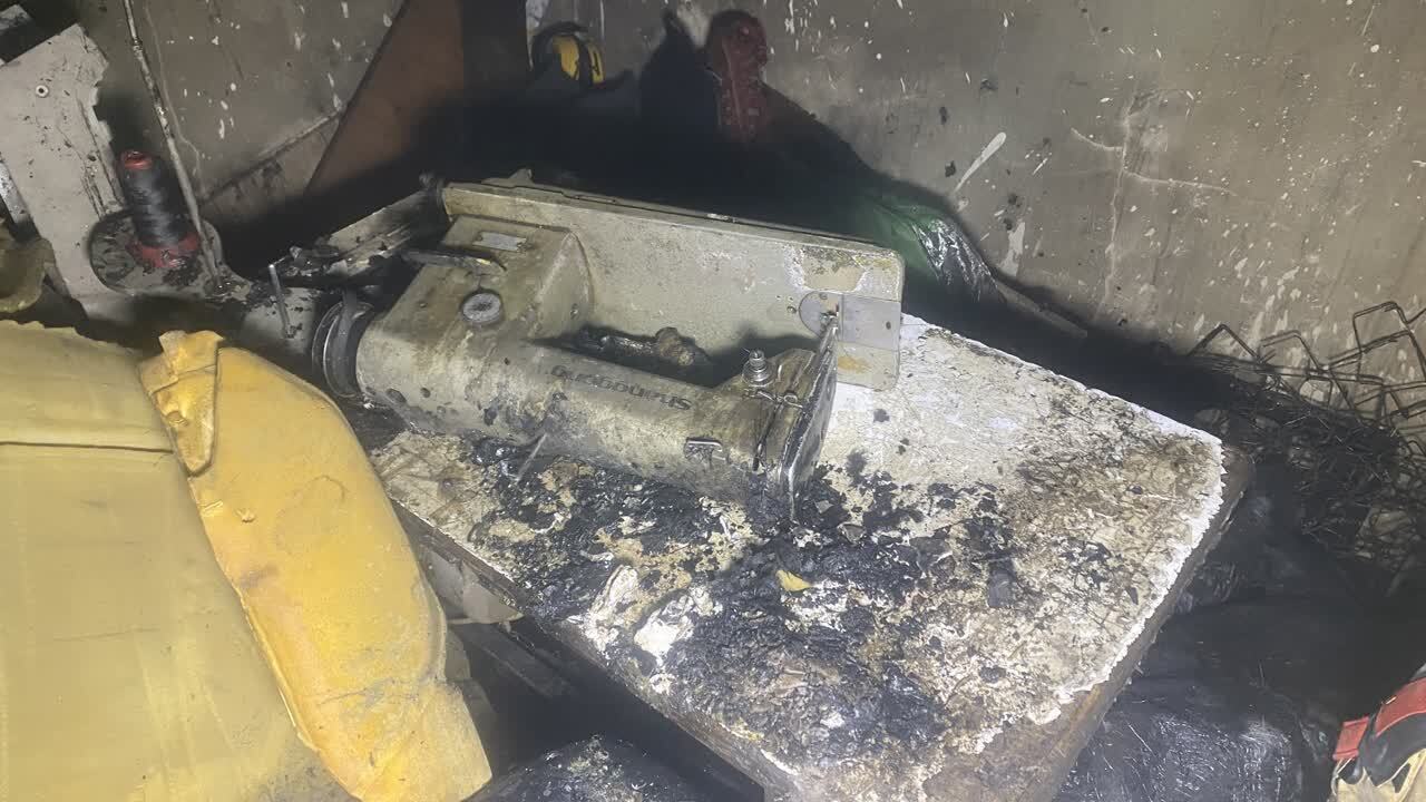 آتشسوزی یک کارگاه در خیابان کرامت مشهد با دو مصدوم(۱۳ آذر ۱۴۰۳) آتشسوزی یک کارگاه در خیابان کرامت مشهد با دو مصدوم(۱۳ آذر ۱۴۰۳)