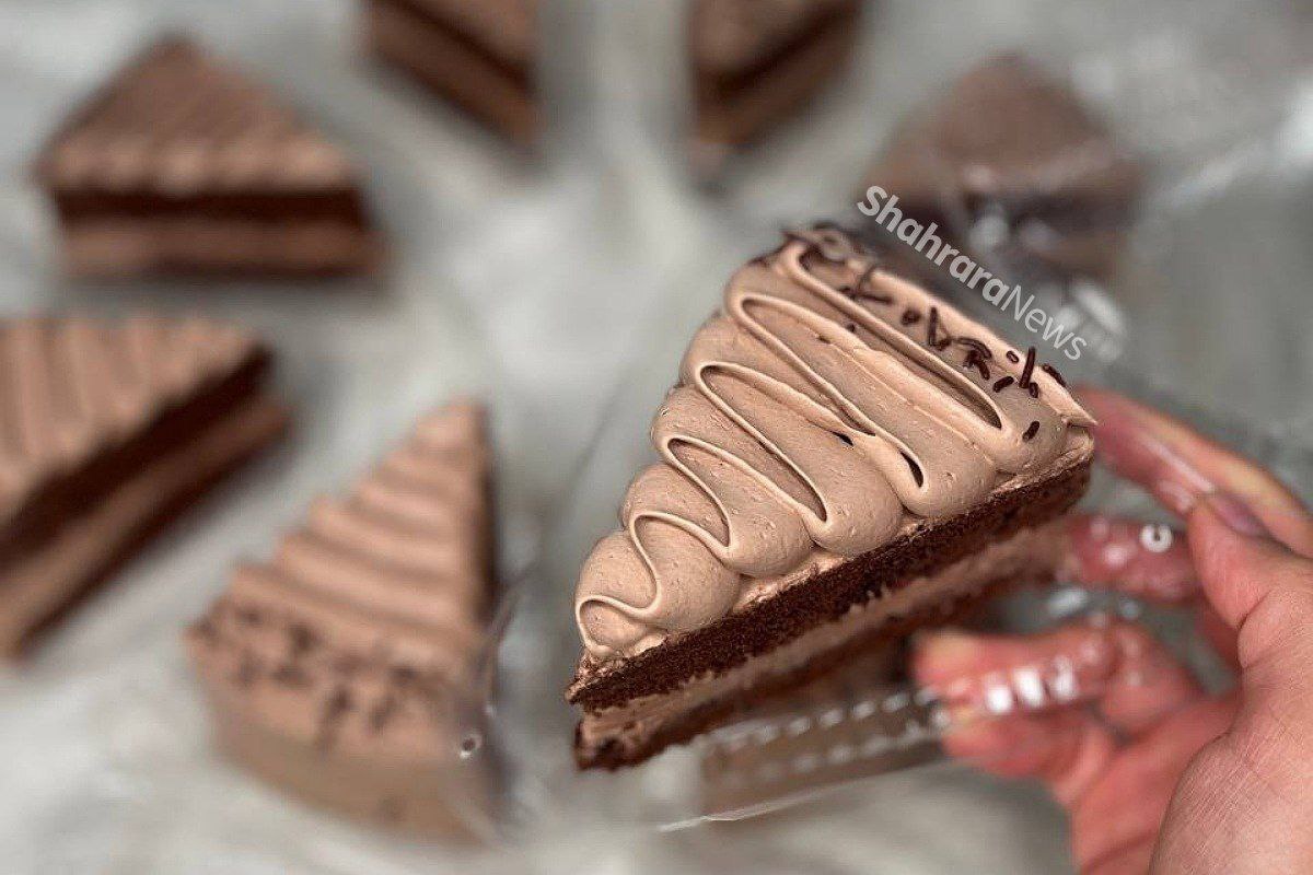 دستورپخت کیک شکلاتی اسفنجی در خانه + فیلم کیک شکلاتی با خامه