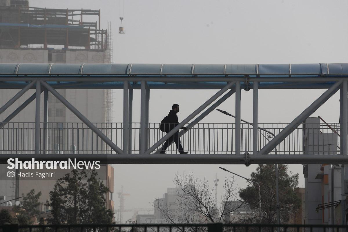 سرپرست اداره کل حفاظت محیط زیست خراسان رضوی گفت: کیفیت هوای ۱۱ منطقه کلانشهر مشهد امروز در شرایط «ناسالم» برای تنفس شهروندان قرار دارد.