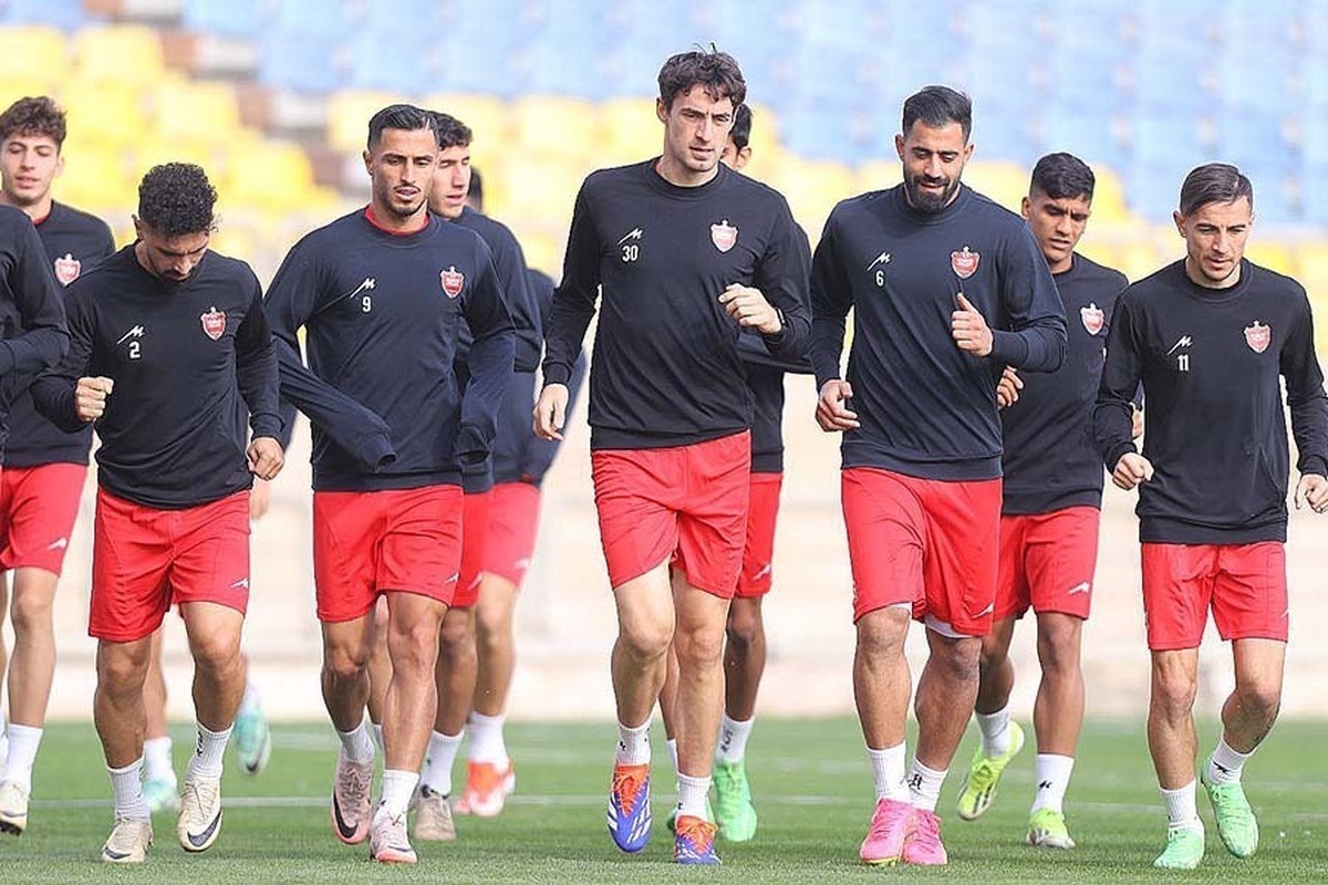 پرسپولیس نیم فصل در قطر