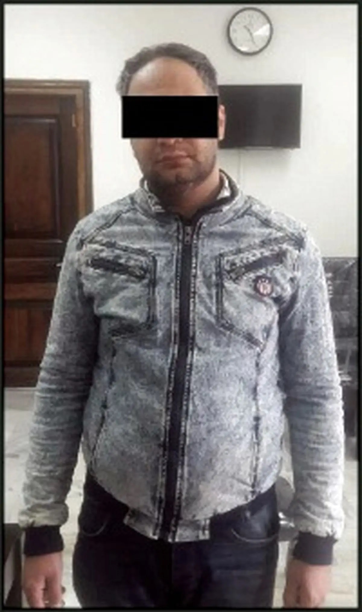 آخرین متهم پرونده قتل جوان پرایدسوار در مشهد تسلیم شد + عکس آخرین متهم پرونده قتل جوان پرایدسوار در مشهد تسلیم شد + عکس