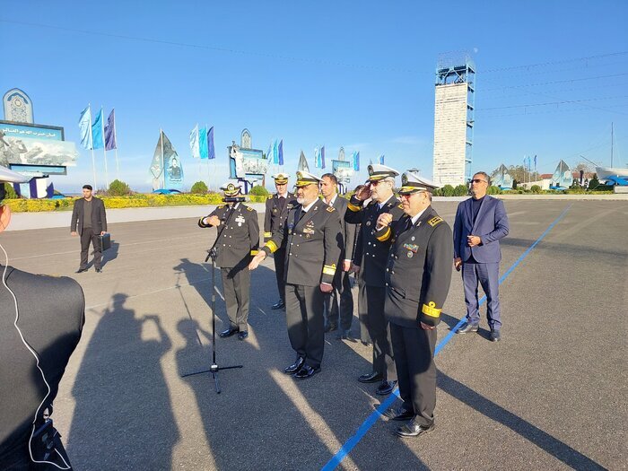 فرمانده نیروی دریایی ارتش: برقراری امنیت دریایی، سیاست توسعه دریامحور در کشور است فرمانده نیروی دریایی ارتش: برقراری امنیت دریایی، سیاست توسعه دریامحور در کشور است