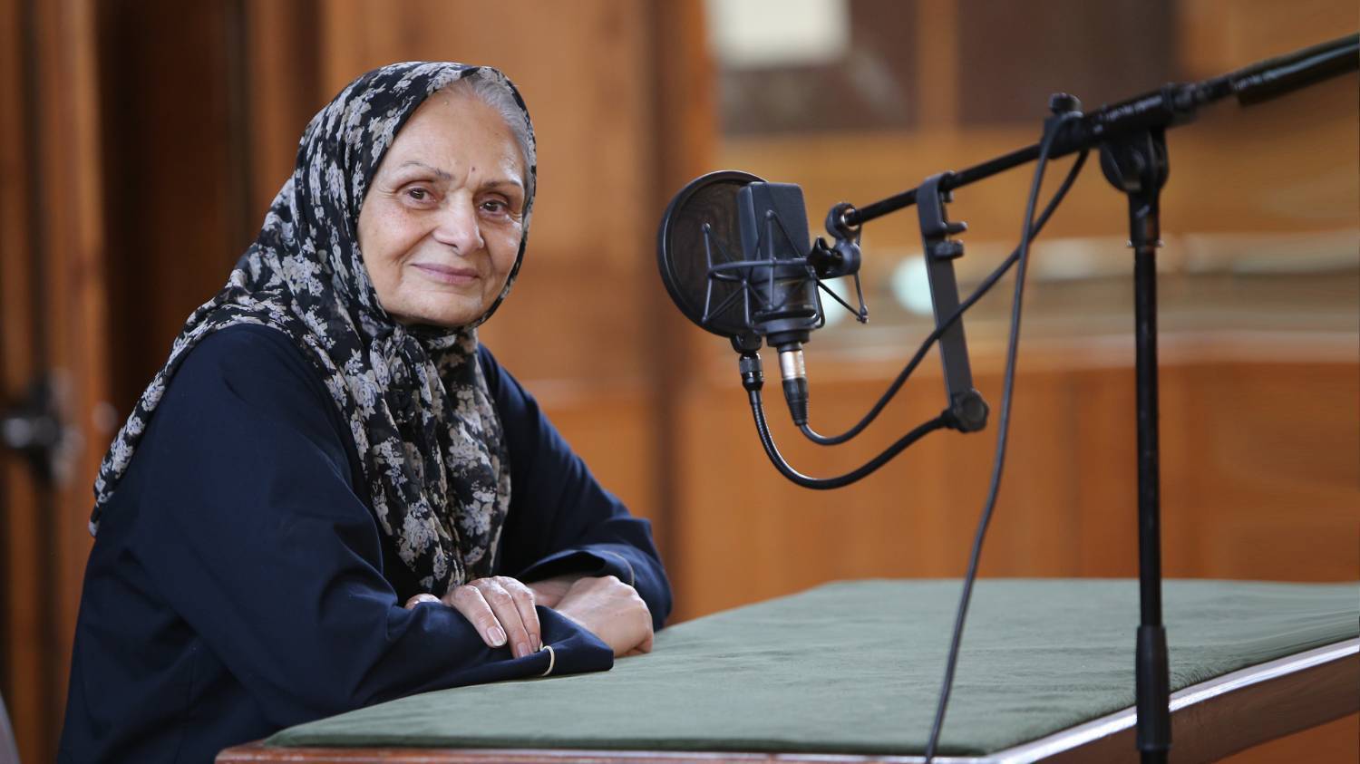 پخش برنامه یلدای ایرانی از شبکه رادیو ایران