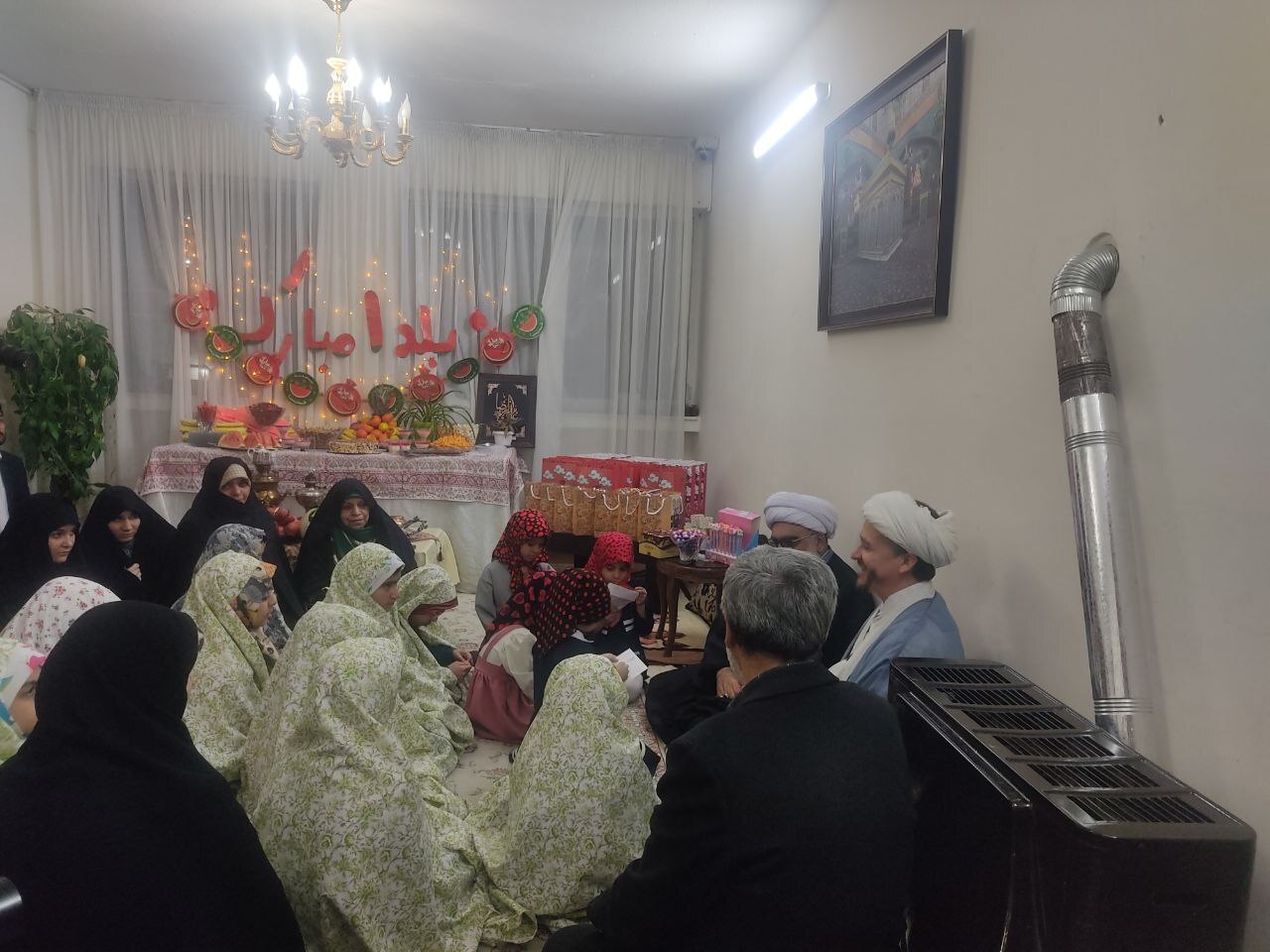 حضور یلدایی تولیت آستان قدس رضوی در جمع کودکان بهزیستی «نور علی بن موسی الرضا (ع)» مشهد حضور یلدایی تولیت آستان قدس رضوی در جمع کودکان بهزیستی «نور علی بن موسی الرضا (ع)» مشهد