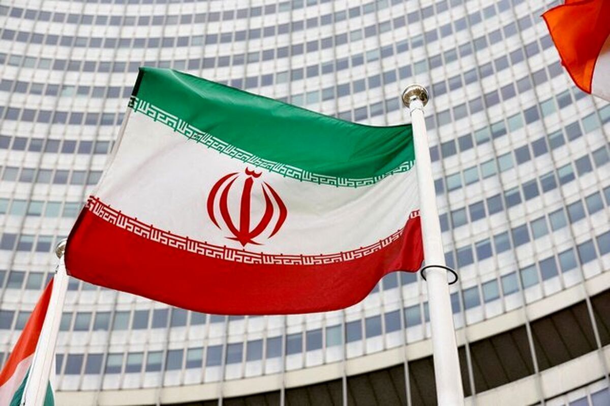 ماراتن گفت‌وگوهای سیاسی میان دیپلمات‌های ایران و اروپا پس از ۴۸ ساعت در ژنو به پایان رسید و دو طرف توافق کردند تا به رغم اختلافات و مسائل جدی که روابط فی‌مابین را تیره کرده است، به مسیر دیپلماسی برای کاهش تنش‌ها ادامه دهند.