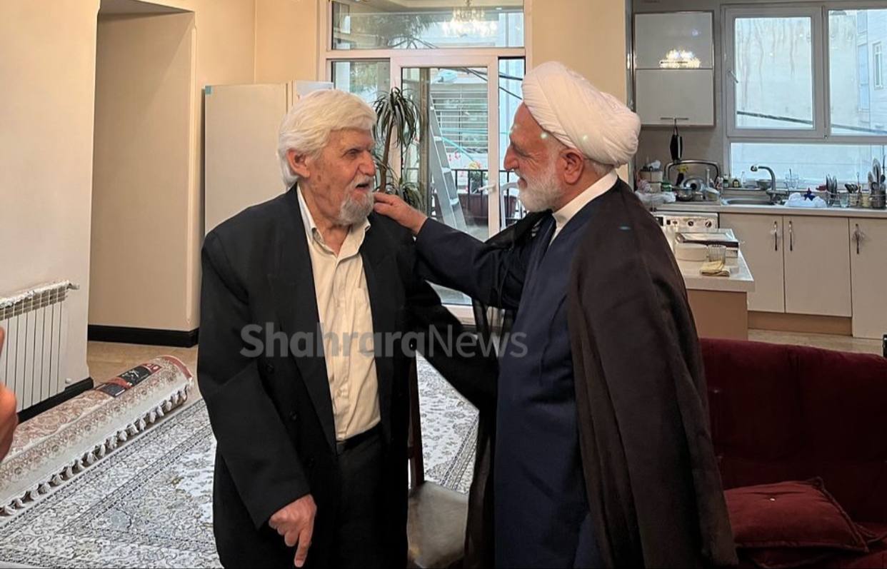 دیدار رئیس قوه قضائیه با عنایت بخشی، بازیگر پیشکسوت سینما و تلویزیون + تصاویر دیدار رئیس قوه قضائیه با عنایت بخشی، بازیگر پیشکسوت سینما و تلویزیون + تصاویر