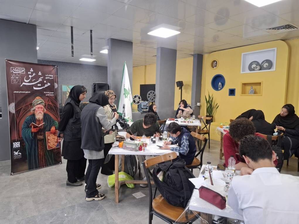 عطار نیشابوری از نگاه نوجوانان مشهدی | روایت منطقالطیر در قاب تصویر و داستان عطار نیشابوری از نگاه نوجوانان مشهدی | روایت منطقالطیر در قاب تصویر و داستان