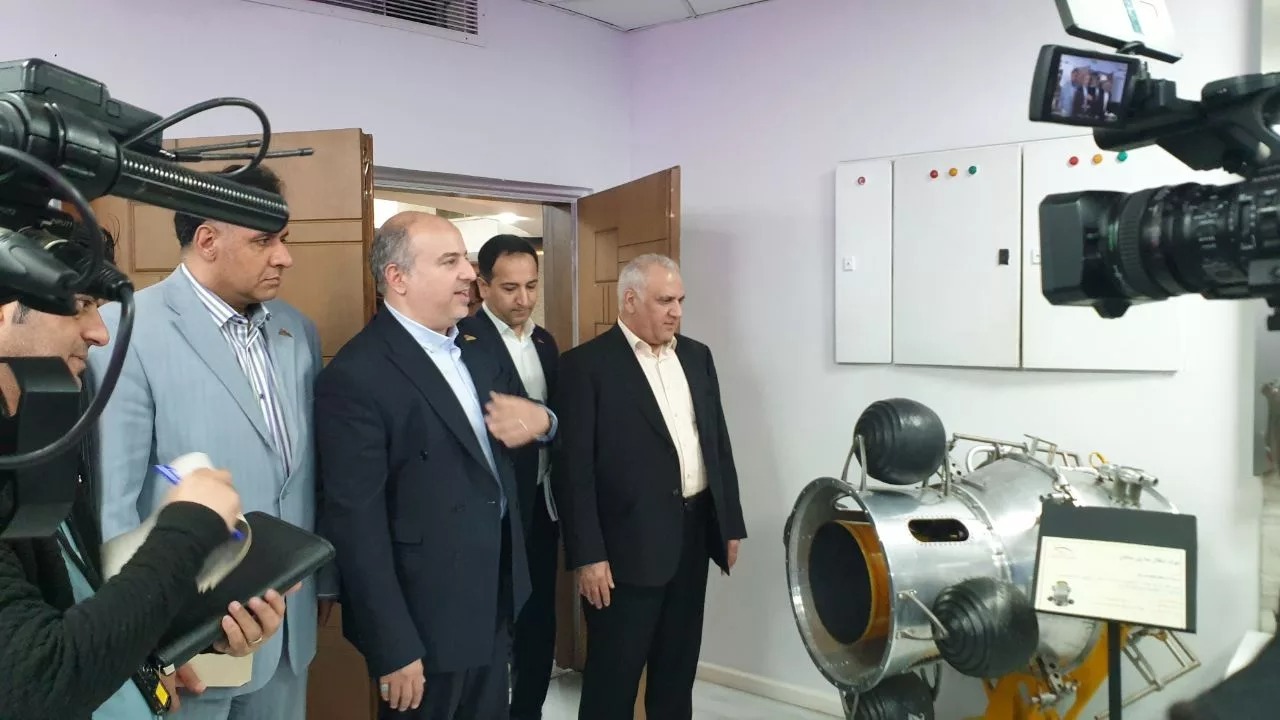 ایران آماده است با کمک کشورهای همسایه منظومه ماهواره اینترنتی بسازد ایران آماده است با کمک کشورهای همسایه منظومه ماهواره اینترنتی بسازد