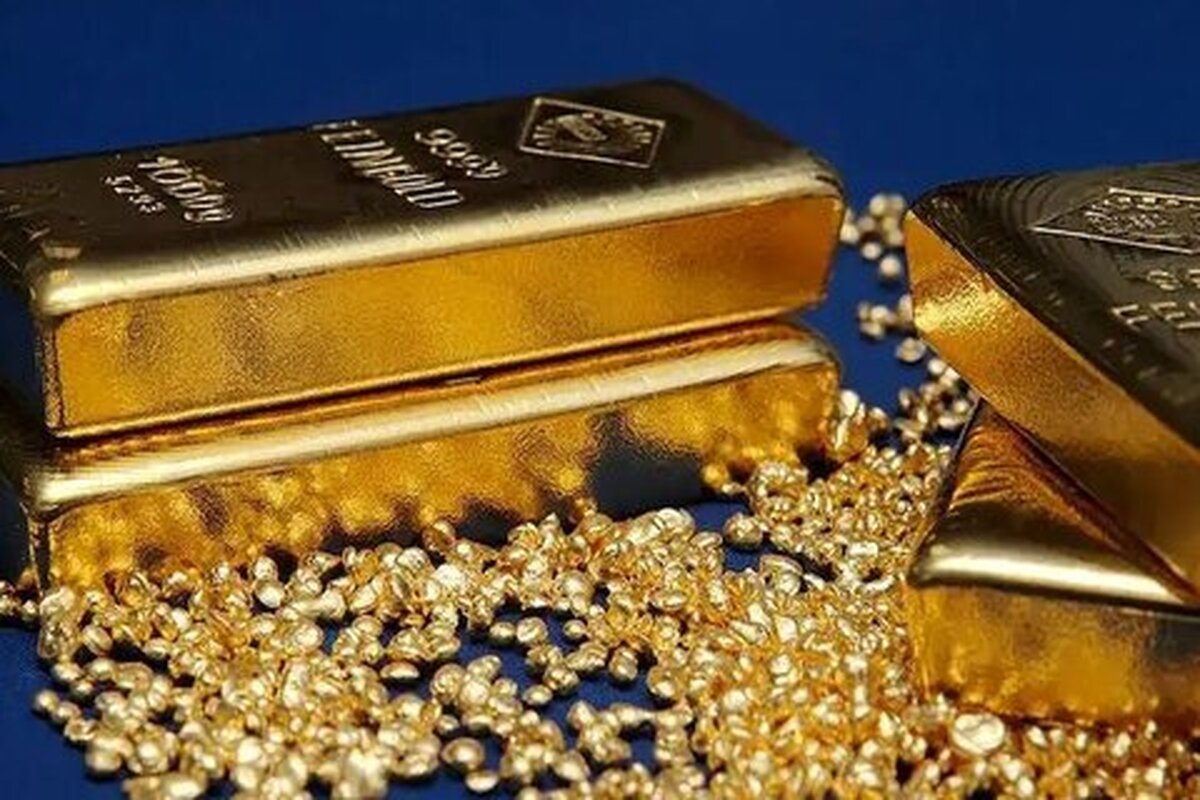 در حالی که نگرانی‌های ناشی از جنگ تجاری آمریکا و ضعف دلار تقاضا برای طلا را افزایش داده است، قیمت جهانی طلا امروز (چهارشنبه) به حدود ۳۳۰۰ دلار به ازای هر انس رسید و رکورد تازه‌ای را ثبت کرد.