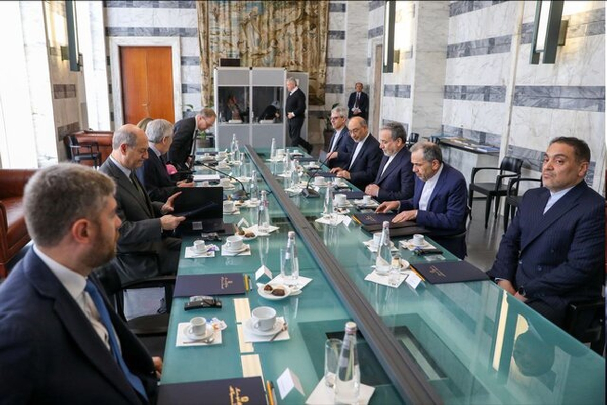 عراقچی در دیدار با همتای ایتالیایی خود: تنها مانع تحقق خاورمیانه عاری از سلاح‌های هسته‌ای، رژیم صهیونیستی است
