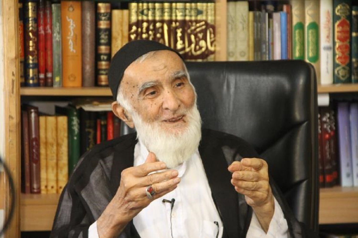 تعظیم مقام مرحوم میرزا علی آهی، پیرغلام اهل‌بیت(ع)، در گام اول رویداد ستایشگری