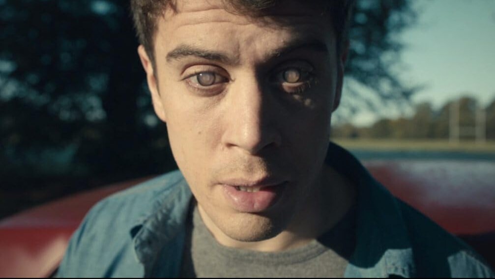 معرفی 10 قسمت برتر سریال «آینه سیاه» (Black Mirror) در سال 1404 معرفی 10 قسمت برتر سریال «آینه سیاه» (Black Mirror) در سال 1404