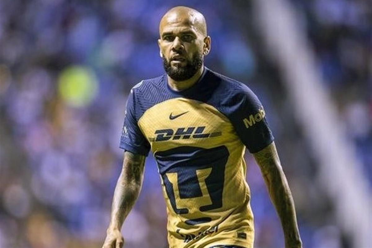 دنی آلوز در فکر بازگشت به فوتبال