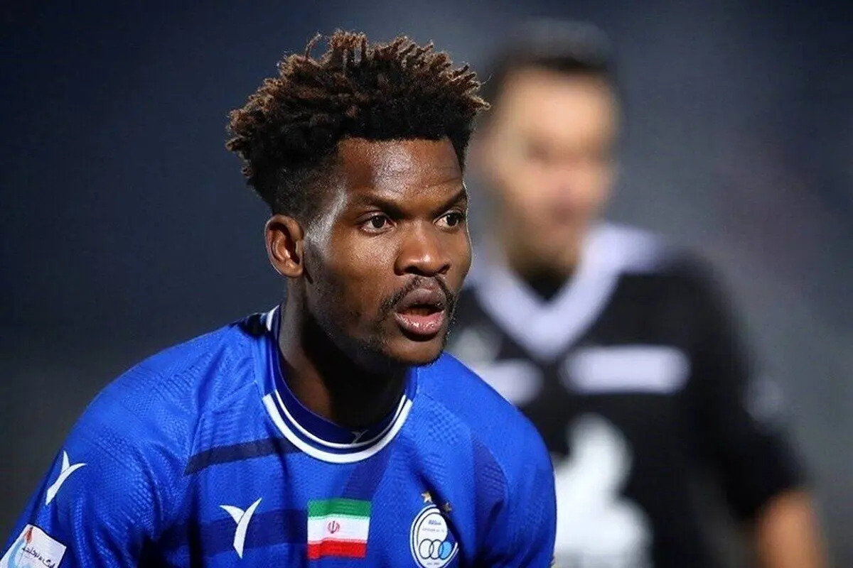 تأیید فسخ اندونگ با استقلال | وضعیت هافبک آبی‌ها در هاله‌ای از ابهام + فیلم