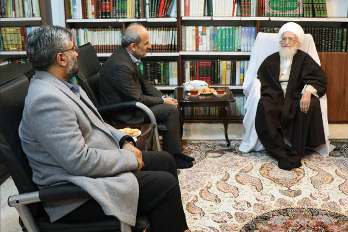 تقدیر آیت&zwnj;الله نوری همدانی از نقش صداوسیما در خنثی&zwnj;سازی جنگ رسانه&zwnj;ای دشمن
