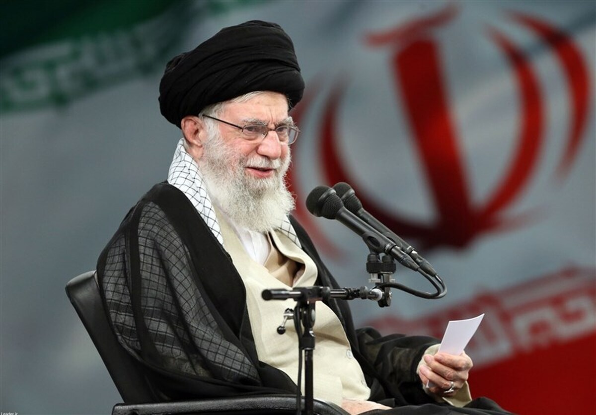 بیانات حضرت &zwnj;آیت&zwnj;الله خامنه&zwnj;ای درباره&zwnj;ی درس&zwnj;های زندگی امام علی (ع) | خط زندگی علوی + ویدئو