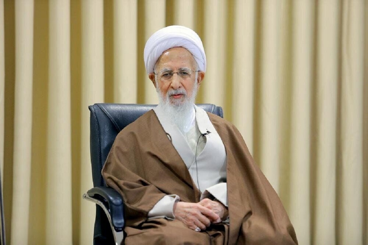 آیت&zwnj;الله جوادی آملی: در حوزه&zwnj;های علمیه، توجه ویژه به نهج&zwnj;البلاغه شود