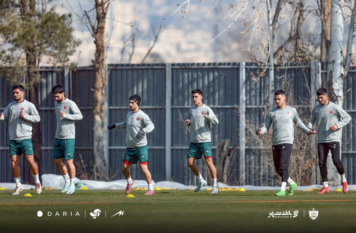 پرسپولیس عازم اردوی ۹ روزه قطر شد