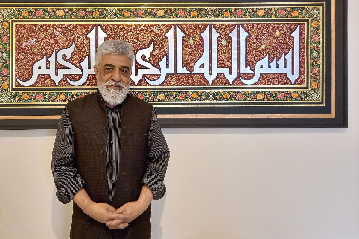 هنرمند پیشکسوت مشهدی: بسیاری از هنرمندان مشهدی هنوز ناشناخته&zwnj;اند | منیّت هنرمند، هنر را غیرقابل&zwnj;باور می&zwnj;کند