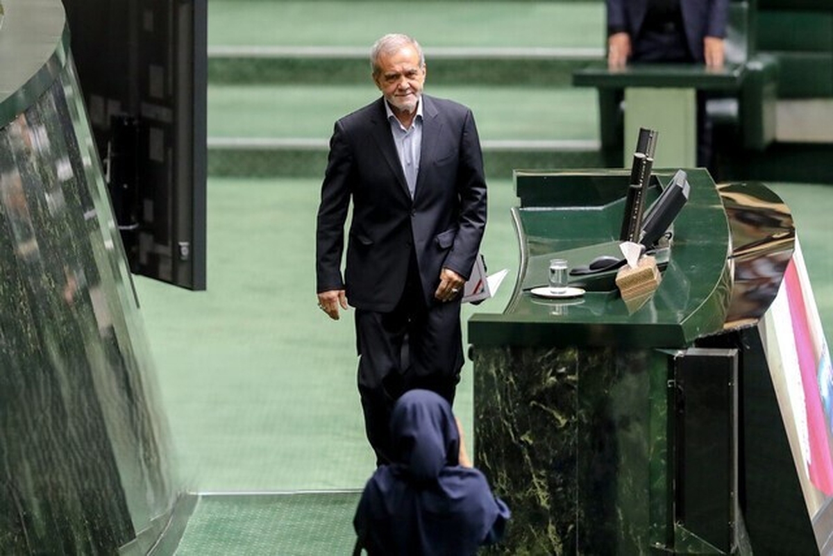 رئیس جمهور امروز با لایحه بودجه به مجلس می‌رود (۲ دی‌ماه ۱۴۰۴)