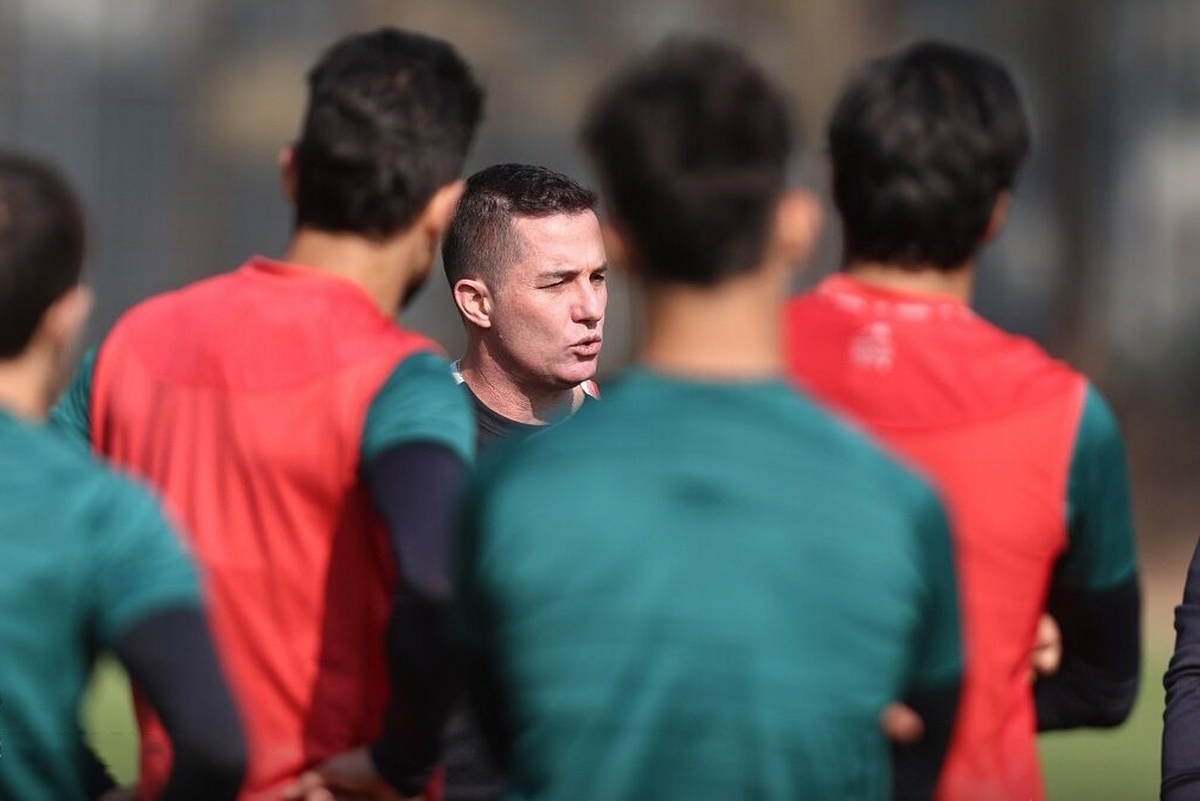 پرسپولیس در سه‌راهی عمان، قطر و امارات