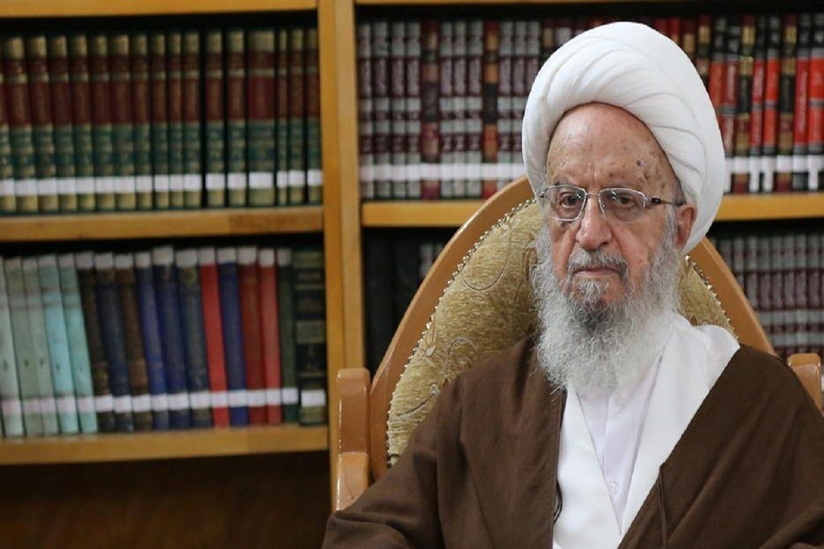 آیت&zwnj;الله مکارم شیرازی: فقط ایران یکپارچه و قوی می&zwnj;تواند امنیت و آسایش همگان را فراهم کند