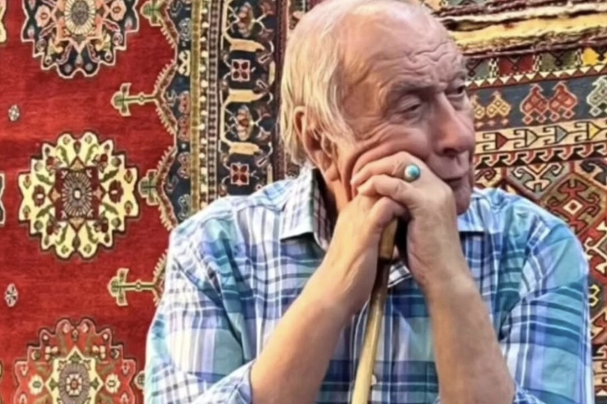 پیکر استاد جزی&zwnj;زاده در اصفهان تشییع شد (۲۱ دی ۱۴۰۴)