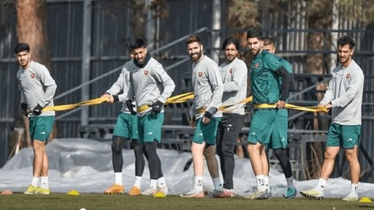 هافبک پرسپولیس جدایی‌اش از جمع سرخ‌ها را سخت‌تر کرد!