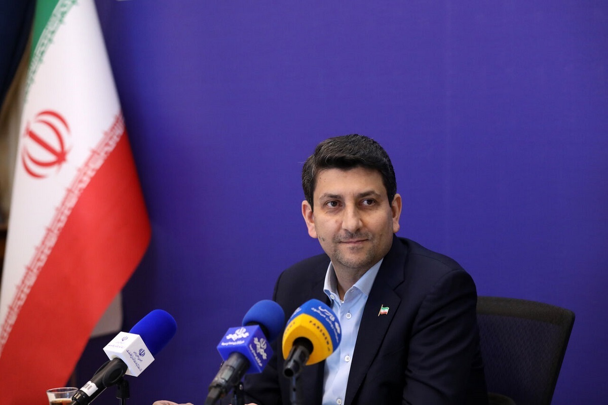 وزیر ارتباطات: پیگیر بازگشت اینترنت به روال عادی هستیم | خسارت&zwnj;های واردشده به کسب&zwnj;وکارهای دیجیتال برآورد می&zwnj;شود