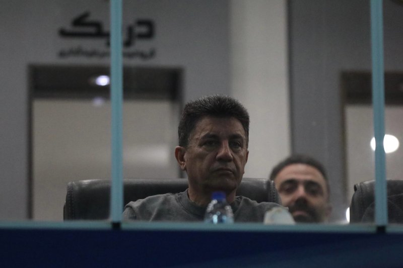 قلعه‌نویی تماشاگر باخت امیدهای ایران + عکس