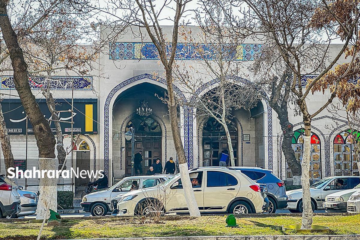 ویدئو| لحظه آتش زدن مسجد حضرت زهرا(س) خیابان احمدآباد مشهد توسط اغتشاشگران