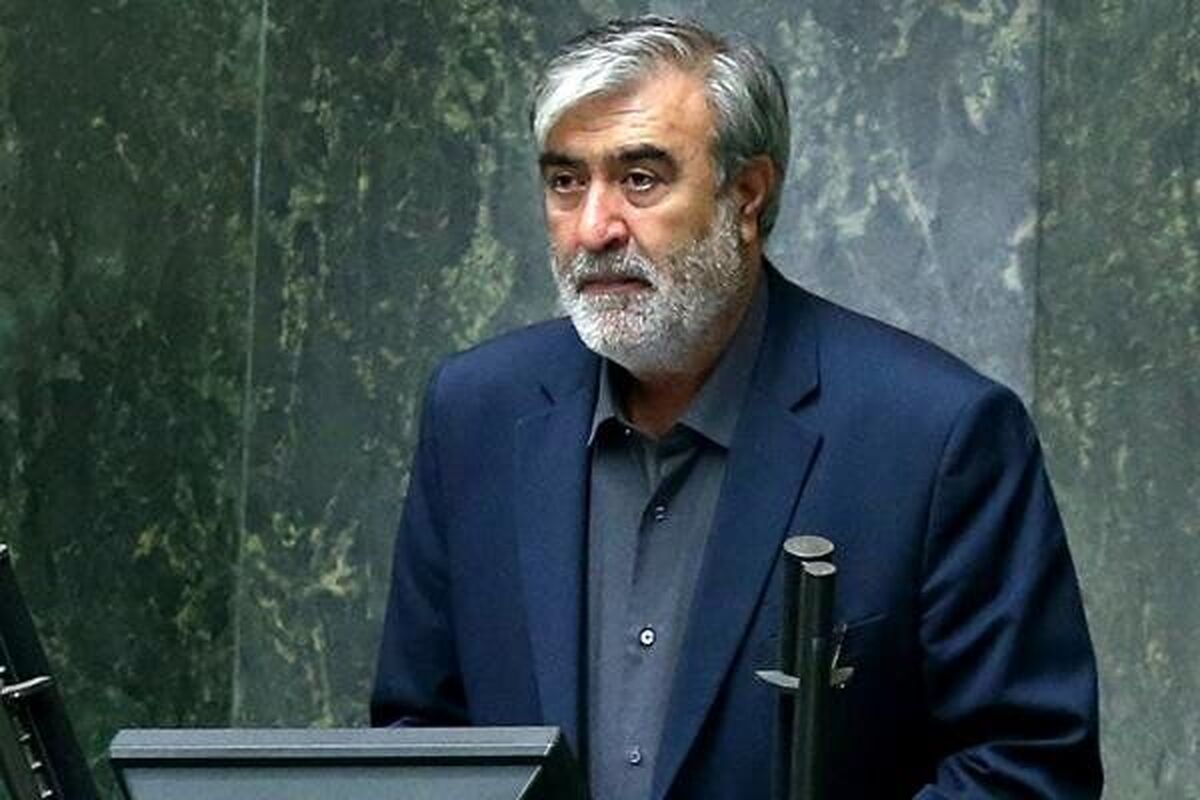 عزیزی: تأمین امنیت و بهبود معیشت مردم وظیفه خود ماست