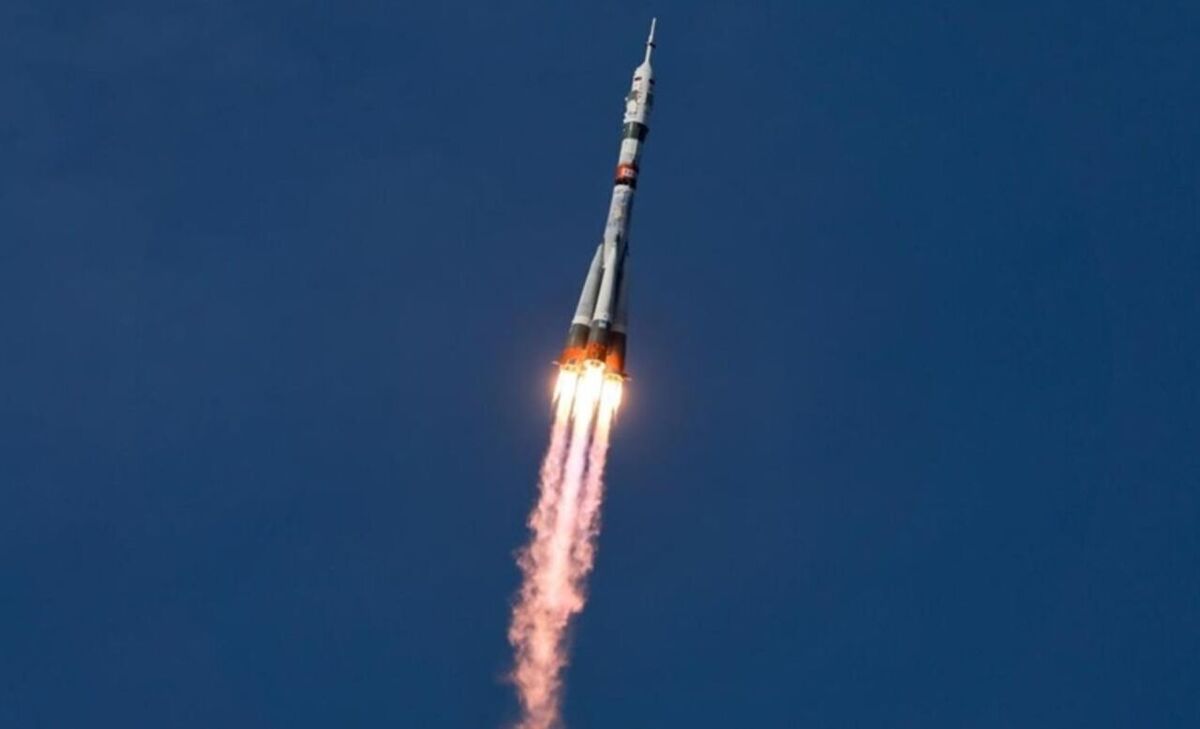 روسیه از پرتاب موفقیت آمیز یک موشک ماهواره بر به فضا خبر داد