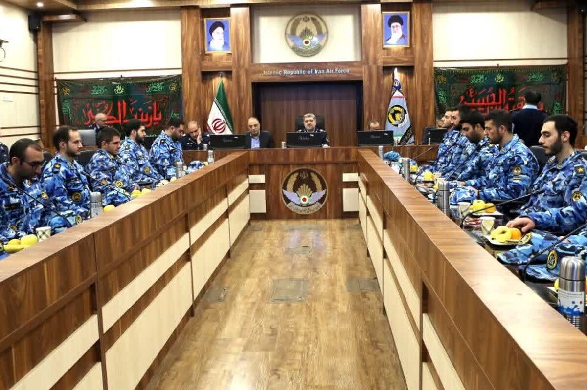 فرمانده نیروی هوایی ارتش: فارغ از دین و مذهب، همه باید برای دفاع از میهن آماده باشند