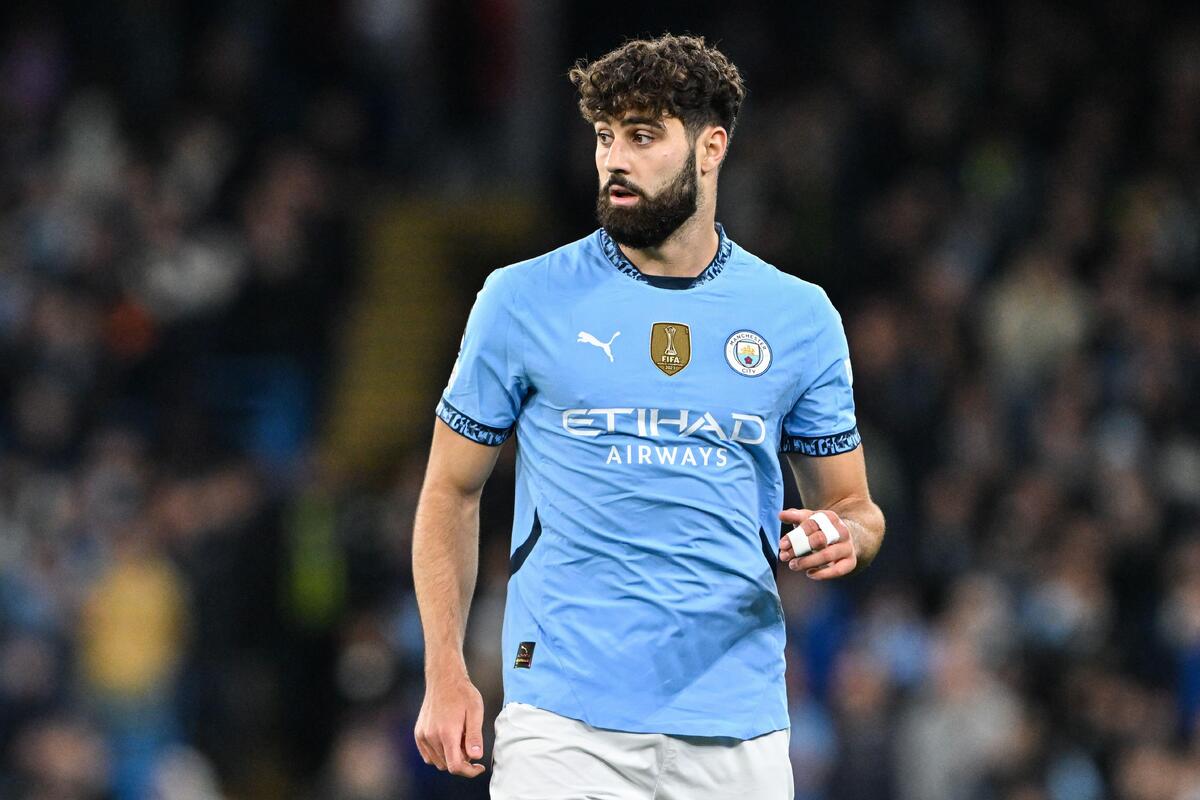 گواردیول در صدر فهرست نقل و انتقالاتی بارسلونا