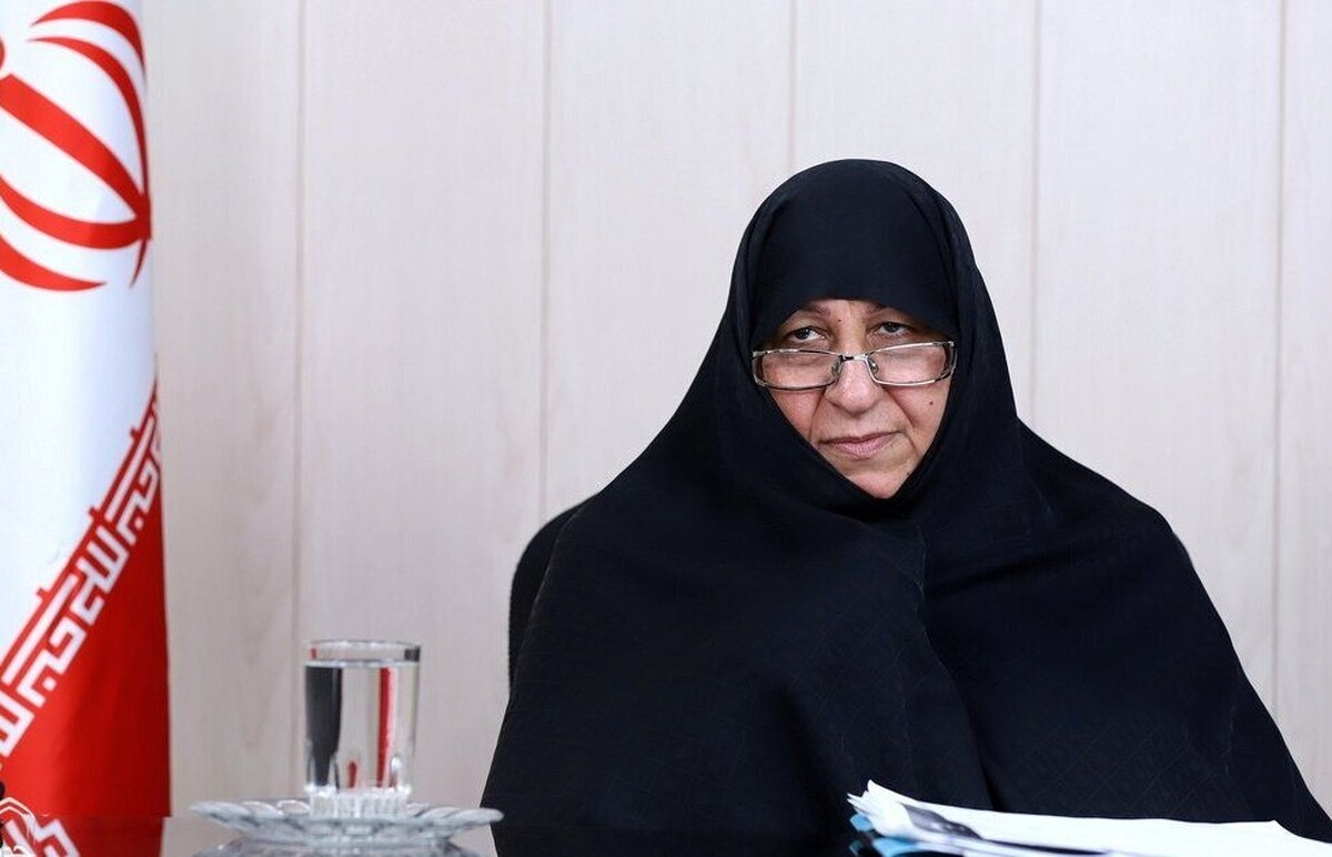 بررسی جایگاه نقش مادری در مکتب اهل&zwnj;بیت (ع)