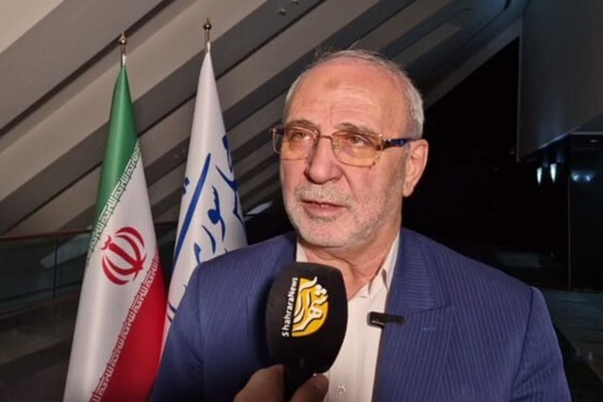 انتقاد نماینده مجلس از انتصاب همتی به عنوان رئیس بانک مرکزی | حاجی&zwnj;دلیگانی: فرزین هم باید پاسخگوی عملکرد خود باشد