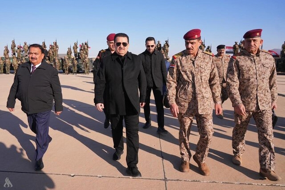 نخست وزیر عراق به پایگاه عین&zwnj;الاسد در غرب الانبار رفت