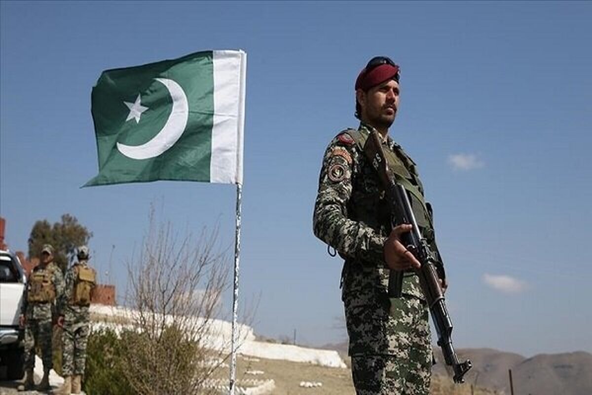 کشته شدن ۶۷ شبه&zwnj;نظامی در حملات هماهنگ ارتش پاکستان