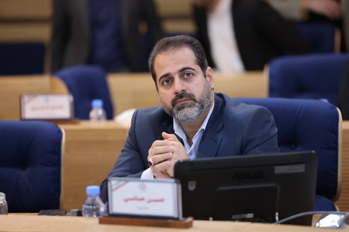 رئیس کمیسیون برنامه و بودجه شورای اسلامی شهر مشهد: مشهد ارزان&zwnj;ترین نرخ بلیت اتوبوس و مترو را در بین کلان&zwnj;شهر&zwnj;ها دارد