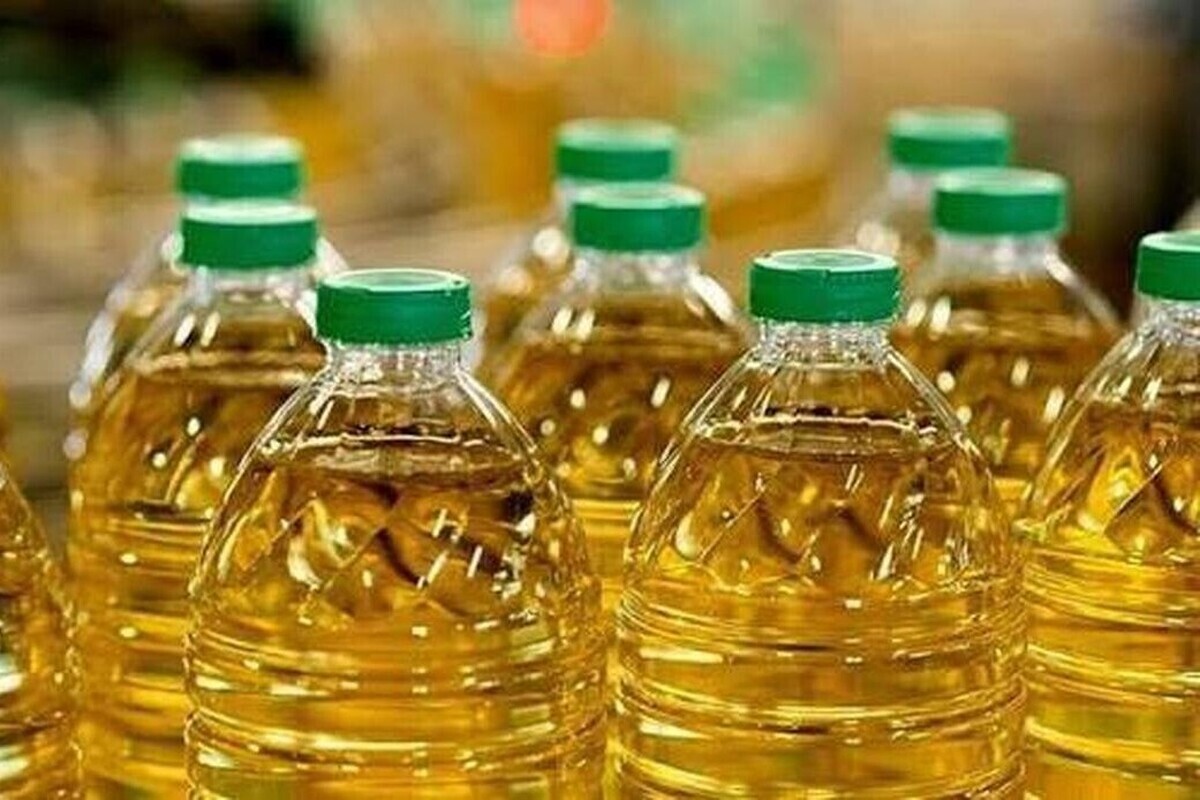 کشف و توقیف بیش از ۹ هزار کیلوگرم روغن احتکاری در مشهد (۱۷ بهمن ۱۴۰۴)