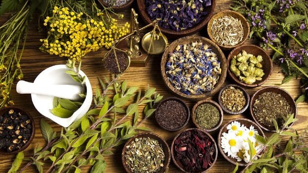 مصرف خودسرانه فرآورده&zwnj;های گیاهی خطرناک است