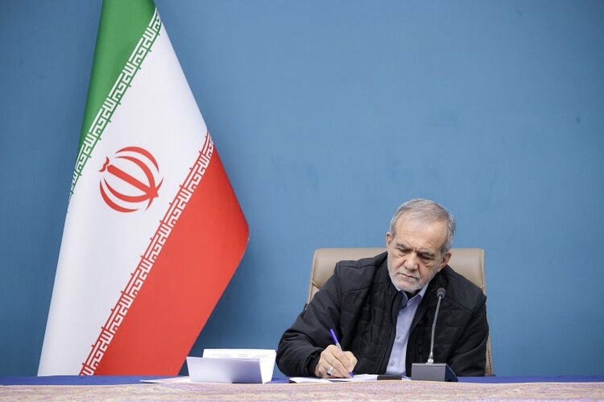 رئیس جمهور قهرمانی تیم ملی فوتسال ایران در جام ملت&zwnj;های آسیا را تبریک گفت