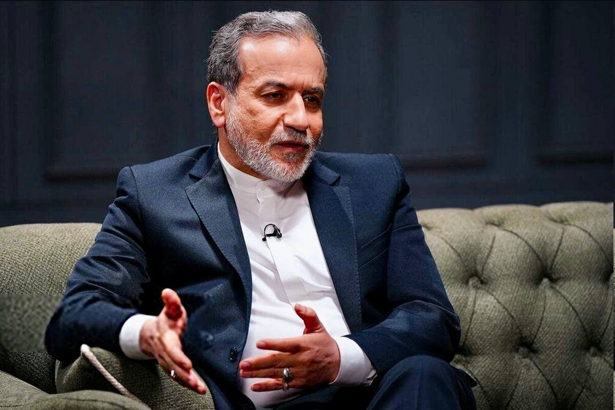 عراقچی در نشست خبری: با چشمانی باز در حال مذاکره هستیم (۱۹ بهمن ۱۴۰۴)