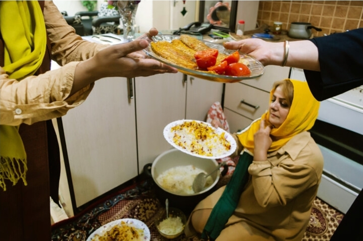 آیا شام خانوادگی در حال فراموشی است؟